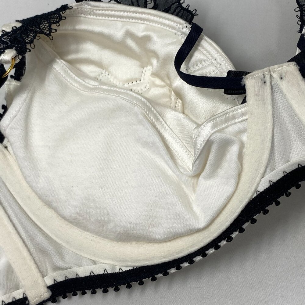 Agent Provocateur Penelopi Ivory Silk Bra 32C New - Picture 7 of 9